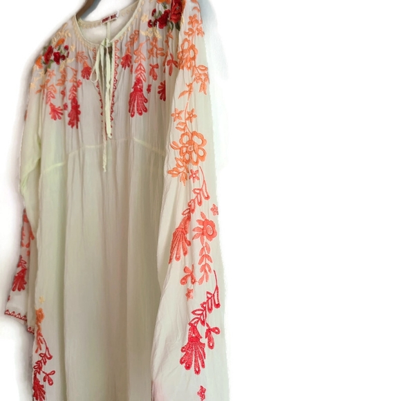 *SOLD* Johnny Was Leemon Embroidered Tunic Top Sheer Gauzy Shirt XS - Picture 4 of 15
